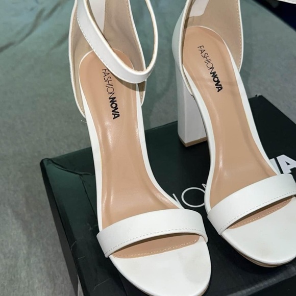 Brand new just damage box when I got them - Picture 2 of 3